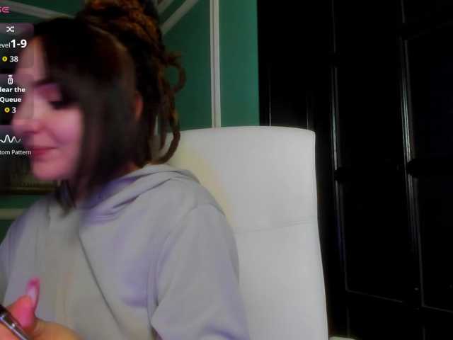 go to chat with Moona-One