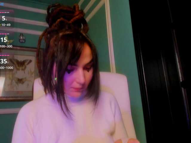 go to chat with Moona-One