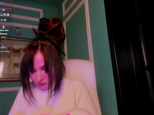 ingridblondy94's BongaCams show and profile