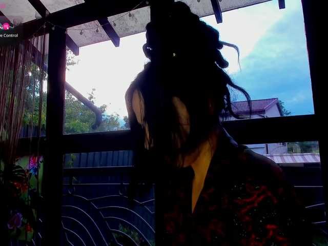  ingridblondy94 chat room
