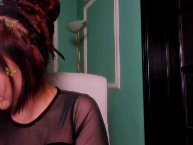 ingridblondy94's BongaCams show and profile