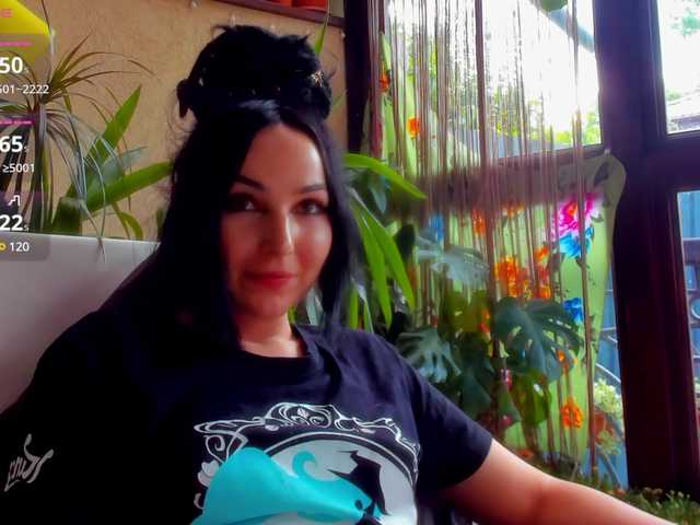 ingridblondy94 Live Webcam on BongaCams