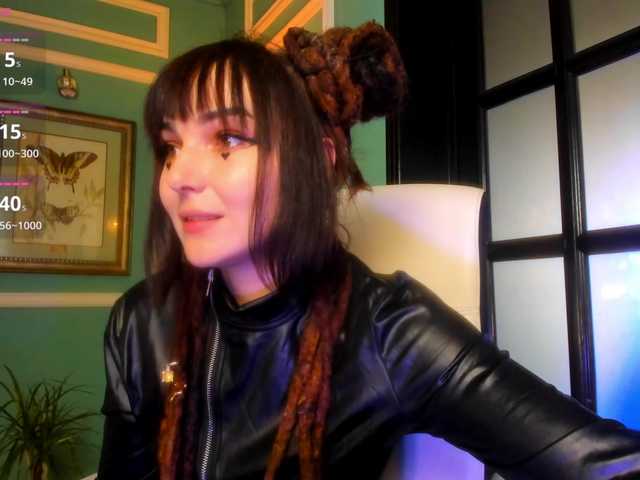 go to chat with Moona-One