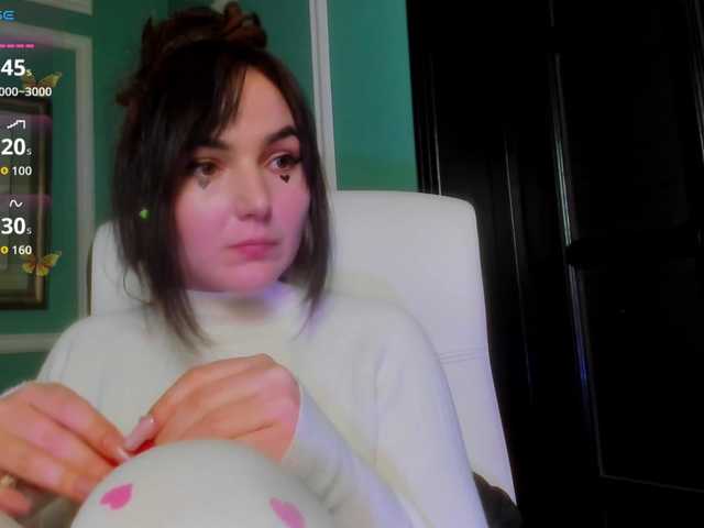 ingridblondy94's BongaCams show and profile