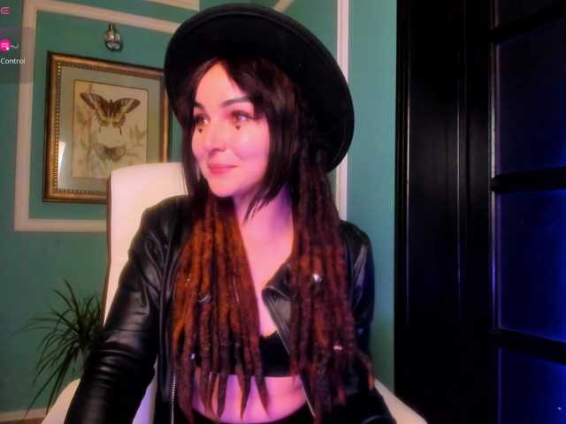 Sex chat gratuit in direct cu ingridblondy94 pe BongaCams