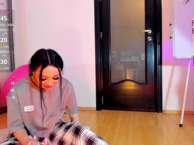 ingridblondy94's BongaCams show and profile