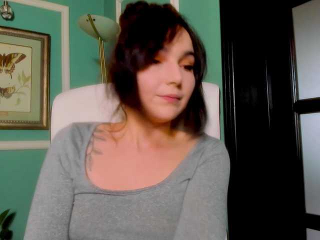 ingridblondy94's BongaCams show and profile