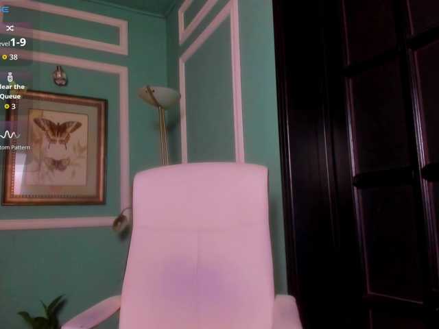 ingridblondy94's BongaCams show and profile