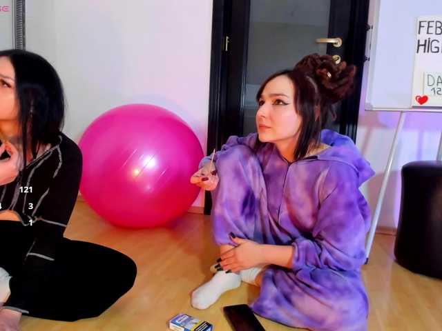 ingridblondy94's BongaCams show and profile