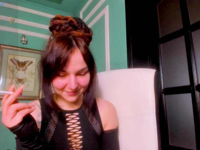 ingridblondy94's BongaCams show and profile