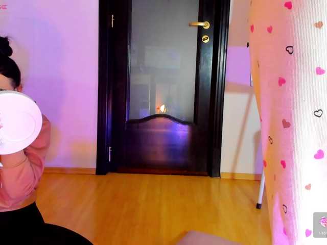 ingridblondy94's BongaCams show and profile