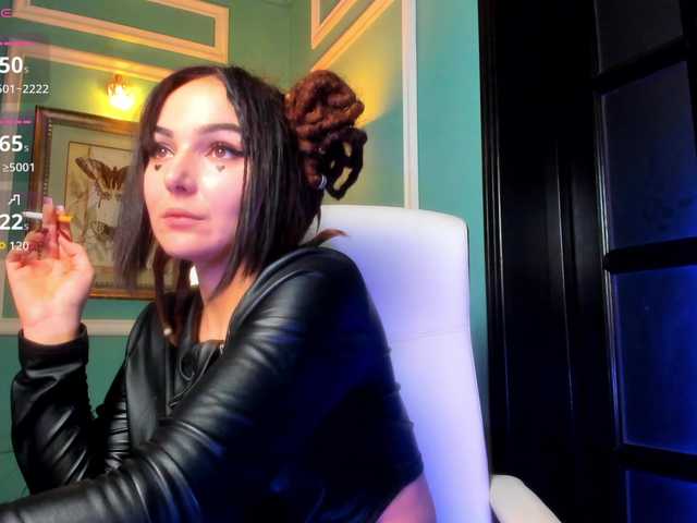  ingridblondy94 chat room