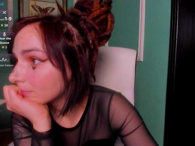  ingridblondy94 chat room