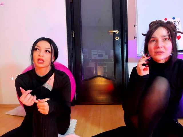 ingridblondy94's BongaCams show and profile