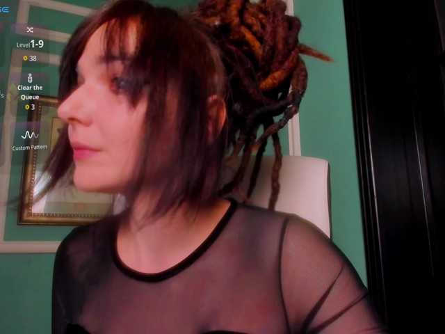 ingridblondy94's BongaCams show and profile