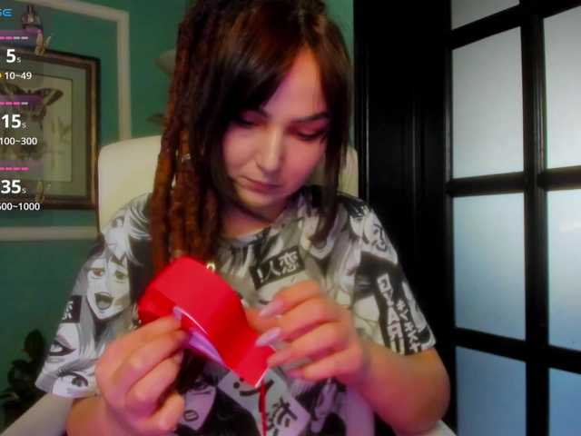 ingridblondy94 live cam