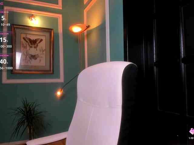ingridblondy94 Live Webcam on BongaCams