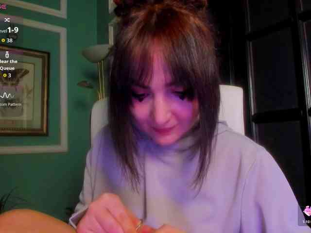 ingridblondy94 Live Webcam on BongaCams