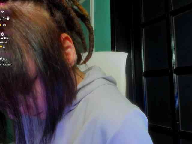 ingridblondy94 Live Webcam on BongaCams