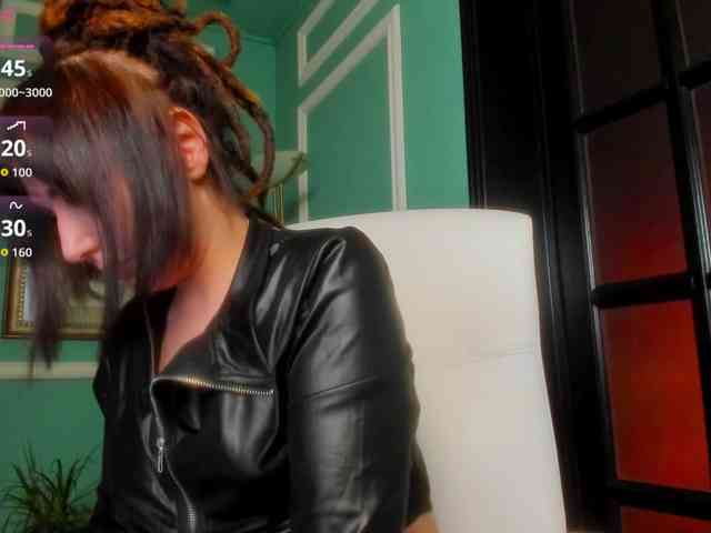 ingridblondy94 Live Webcam on BongaCams