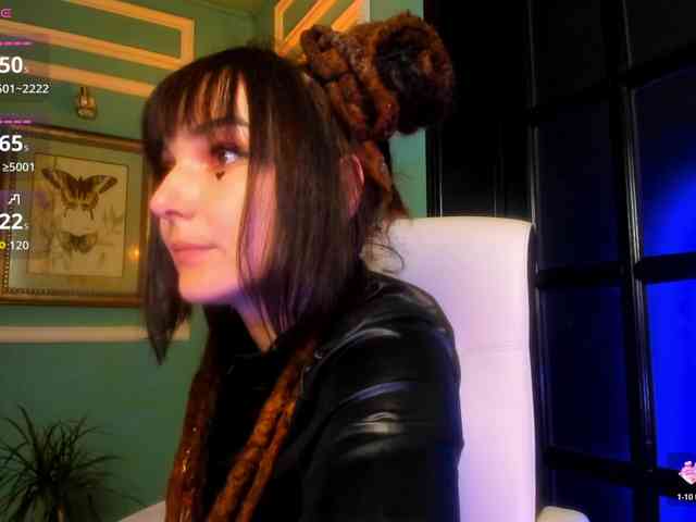 ingridblondy94 Live Webcam on BongaCams