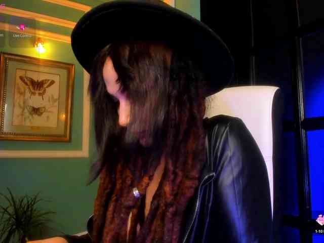 ingridblondy94 Live Webcam on BongaCams