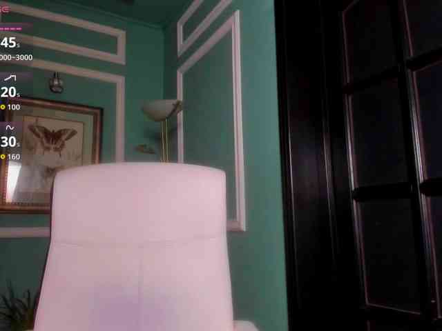 ingridblondy94 Live Webcam on BongaCams