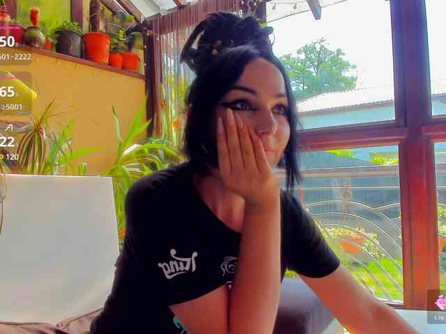 ingridblondy94 Live Webcam on BongaCams