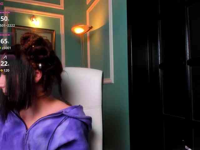 ingridblondy94 Live Webcam on BongaCams