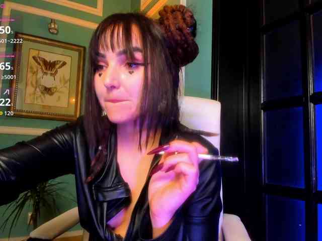 ingridblondy94 Live Webcam on BongaCams