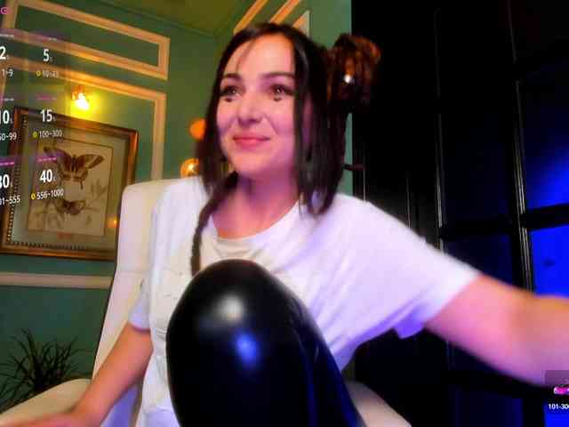 ingridblondy94 bongacams