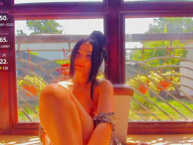 ingridblondy94 Live Webcam on BongaCams