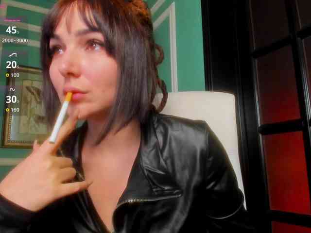 ingridblondy94 Live Webcam on BongaCams