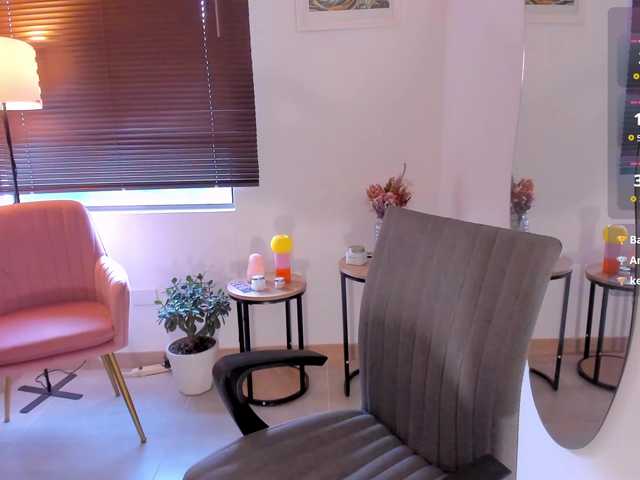 ameliegraham's BongaCams show and profile