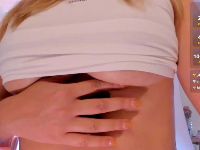 ameliegraham's BongaCams show and profile