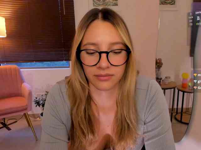 ameliegraham ameliegraham