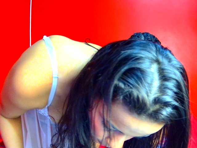 farianaall's BongaCams show and profile