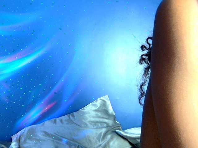 farianaall's BongaCams show and profile