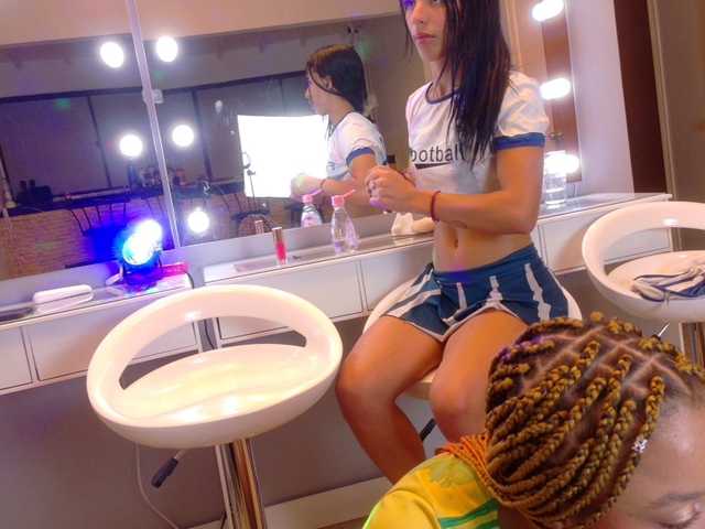 farianaall from BongaCams is Freechat