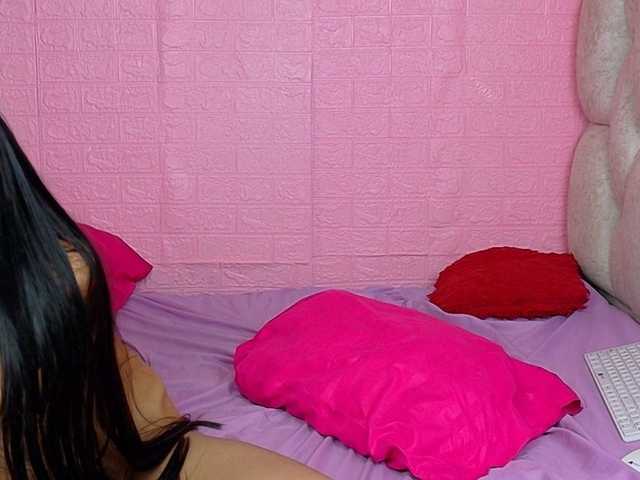 farianaall's BongaCams show and profile