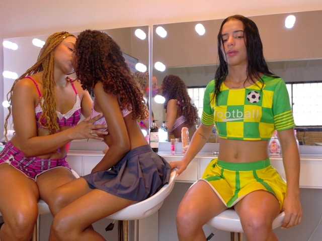 farianaall's BongaCams show and profile