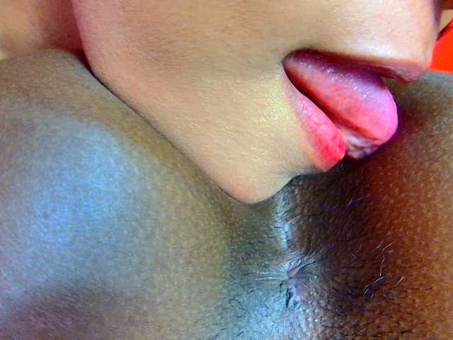 farianaall's BongaCams show and profile