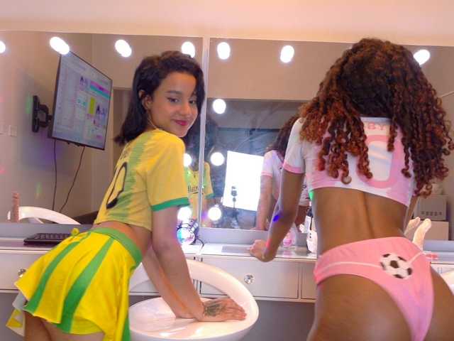 farianaall's BongaCams show and profile