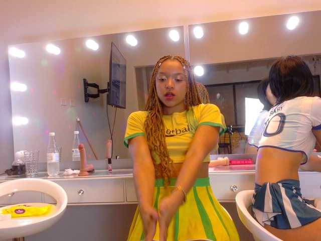 farianaall from BongaCams is Freechat