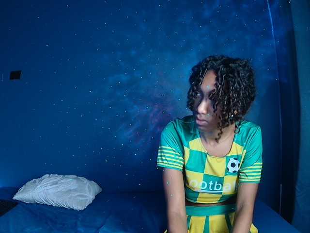 farianaall's BongaCams show and profile