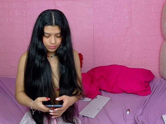 farianaall's BongaCams show and profile