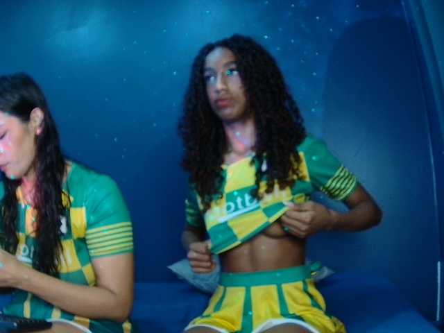 farianaall's BongaCams show and profile