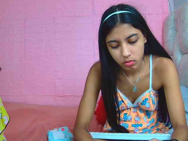 farianaall webcam
