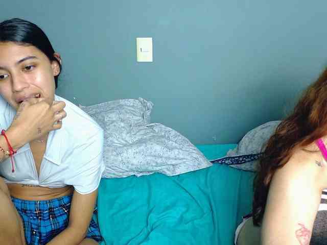 farianaall Live Webcam on {site_name}