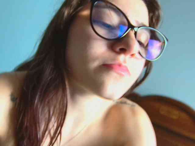 farianaall webcam